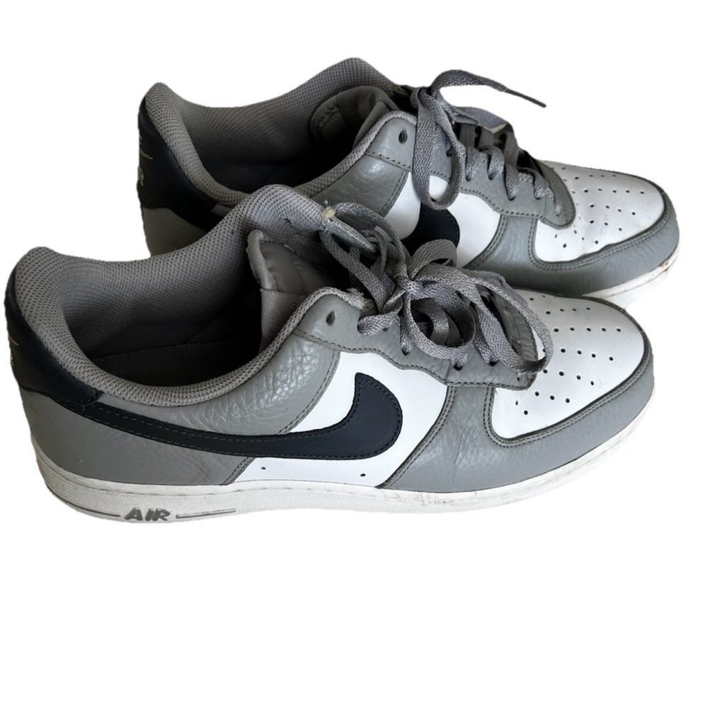 Men’s Grey & White NIKE Air Force’s 10.5